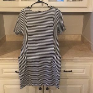 Kate spade dress with pockets